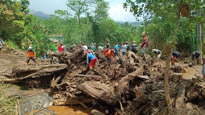 banjir-bandang-purbalingga-1769236804578_169