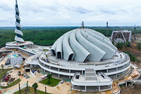 tampak-dekat-masjid-negara-di-ikn-1766486482778_169